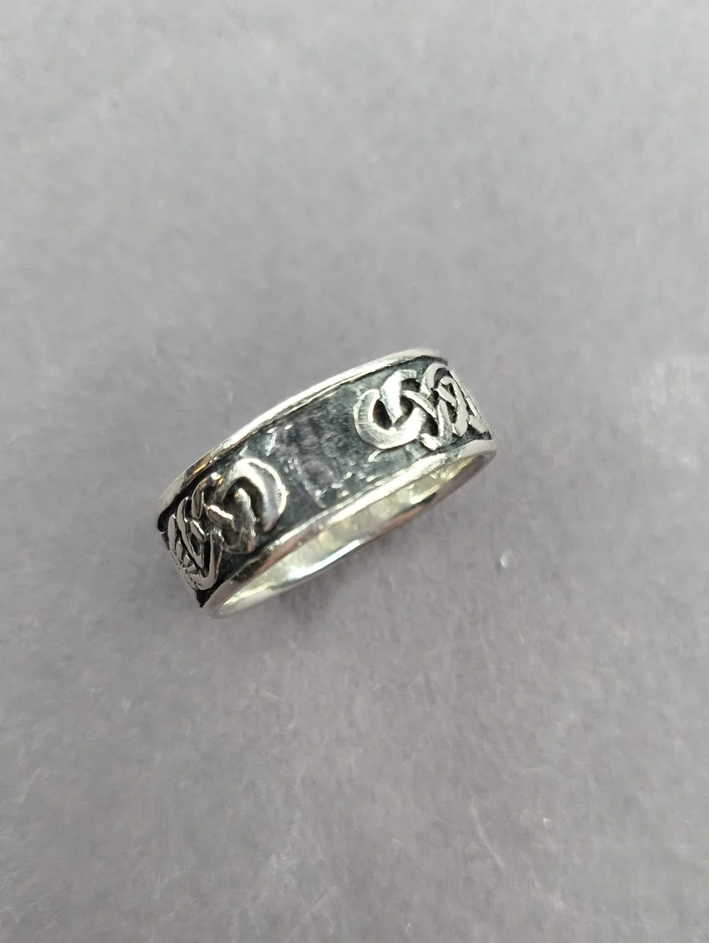 Sterling Silver Celtic Heart Band Ring